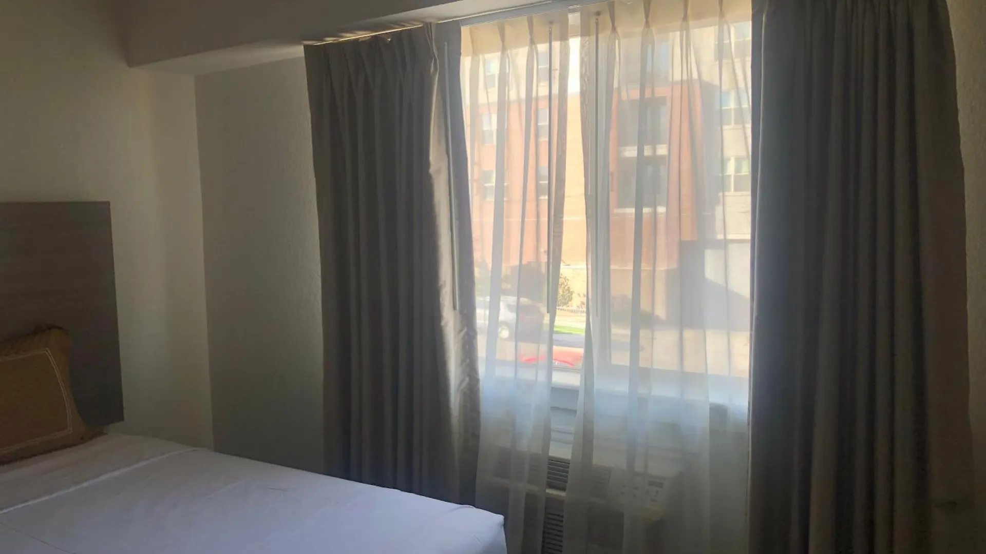 Budget Inn Denver Downtown 2*,